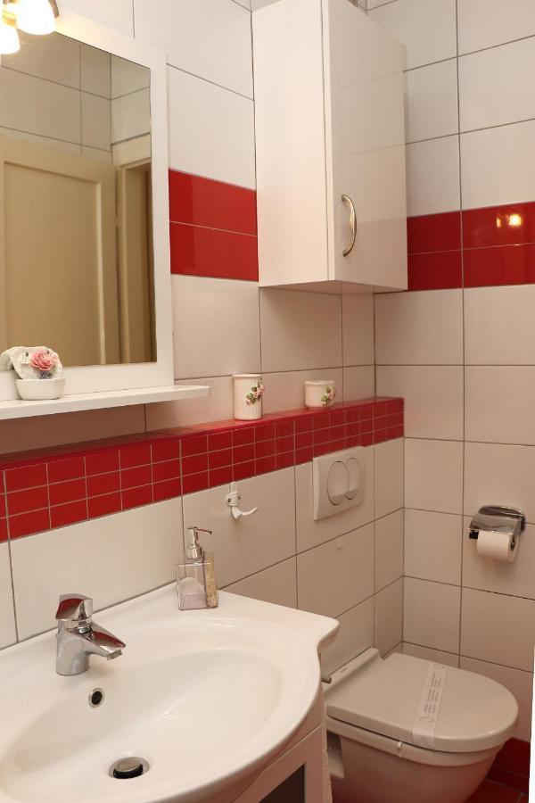 Apartment Elena 1, Zagreb City With Garage Экстерьер фото