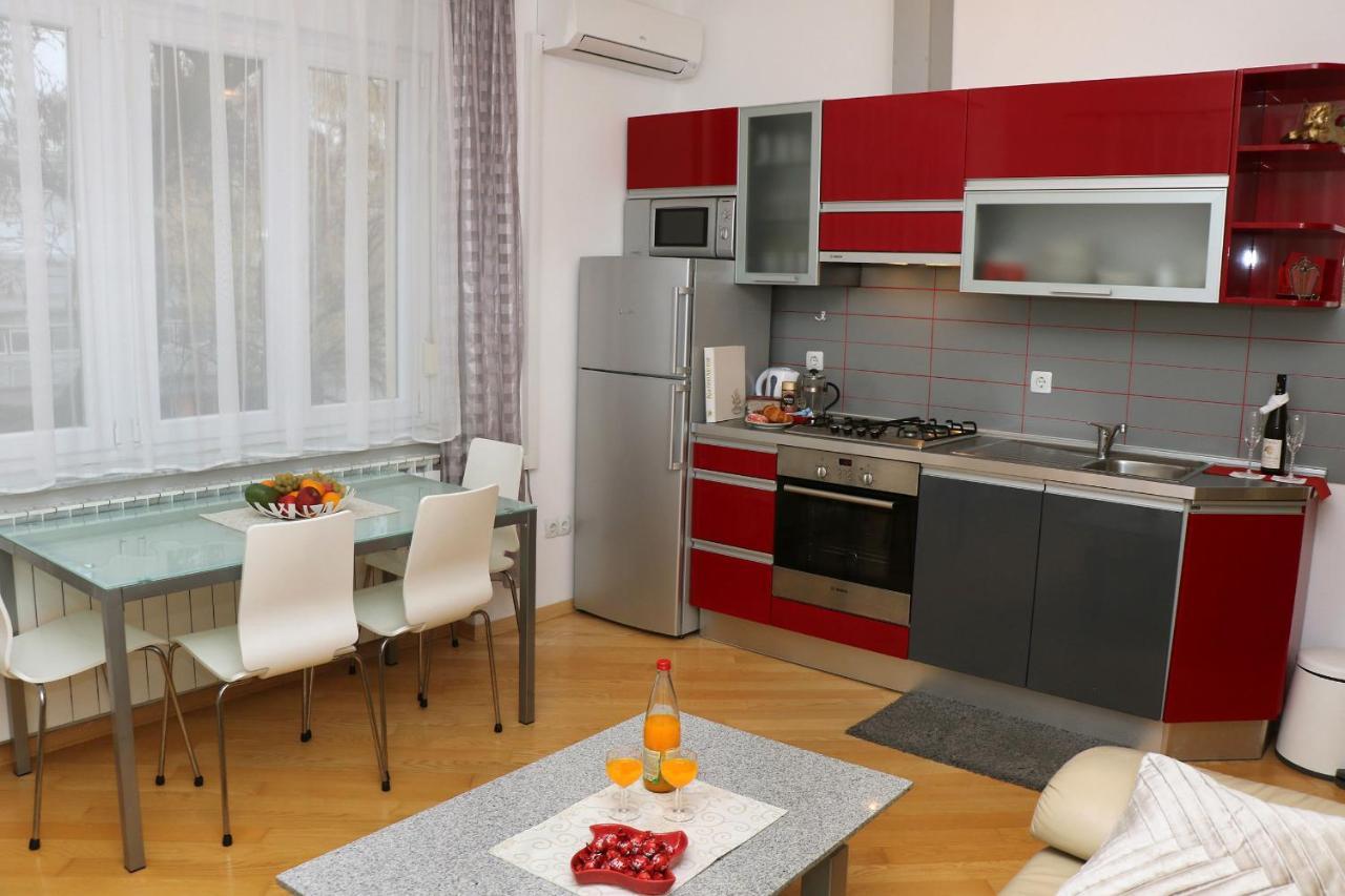Apartment Elena 1, Zagreb City With Garage Экстерьер фото